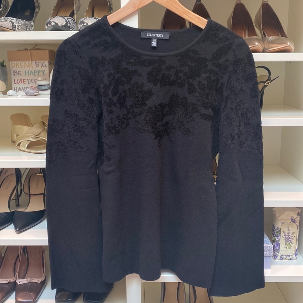 Ellen Tracy Classy Sweater!  like NEW!  Size S​​